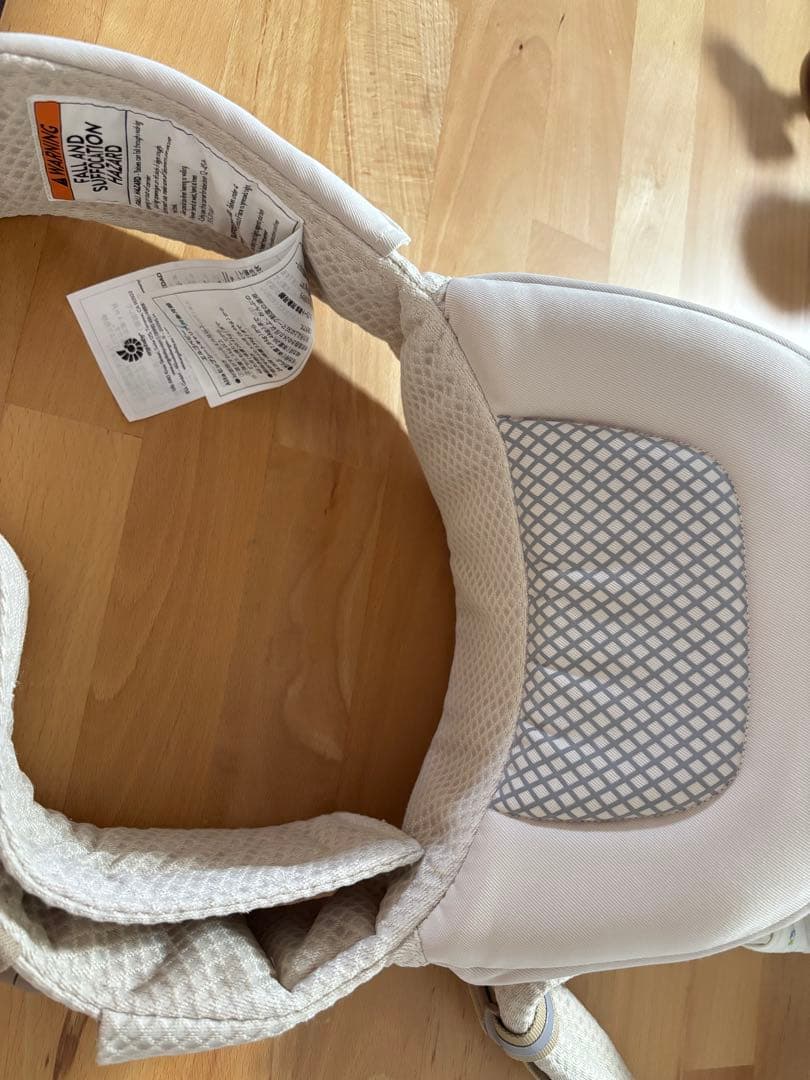 【美品】箱ありErgobaby Alta ヒップシート抱っこ紐 プレゼントあり