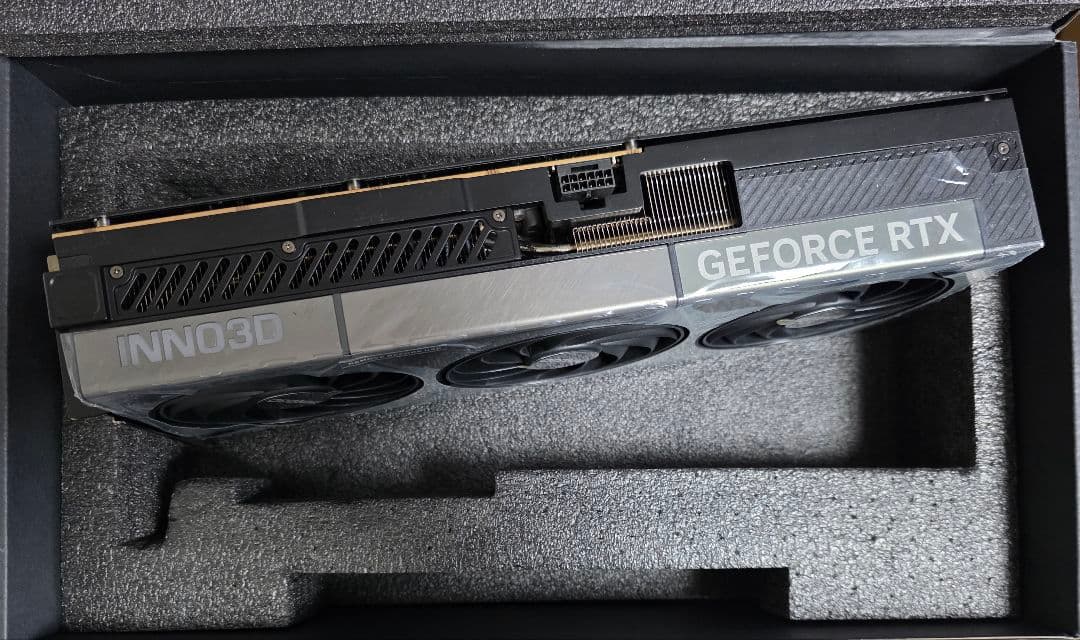 INNO3D GEFORCE RTX 5090 X3oc ジャンク