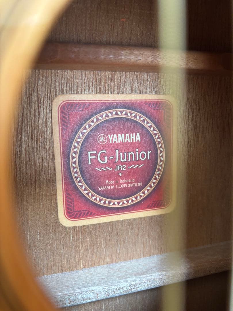 YAMAHA アコースティックギター　FG-junior JR2 ケース付き