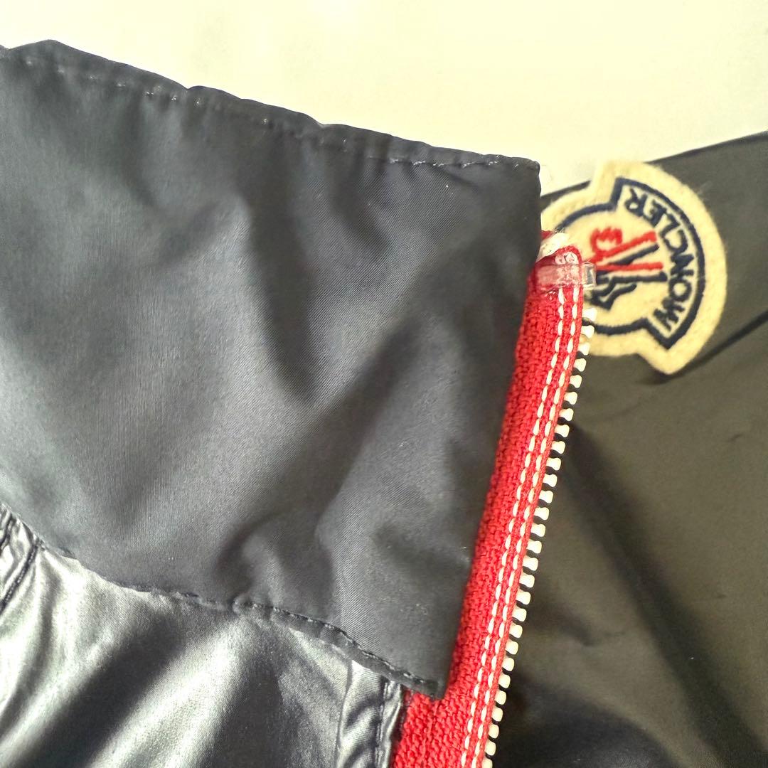 【子供服】MONCLER フード付きジャケット ネイビー130cm