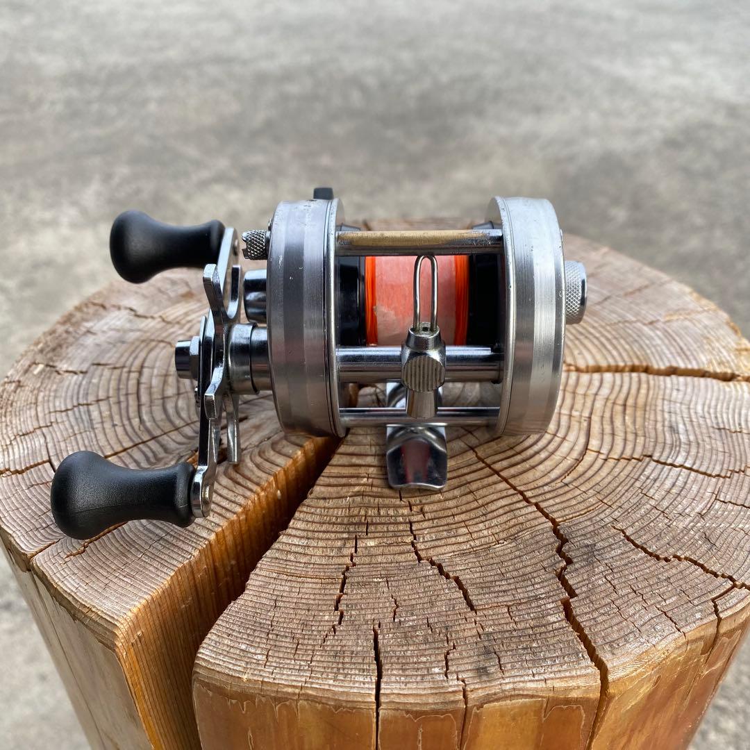 リール ABU GARCIA AMBASSADOR 2500C