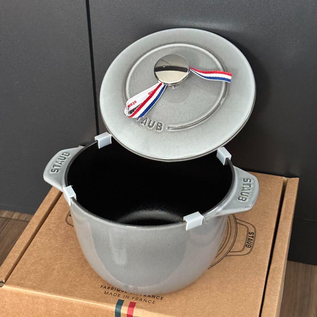 【新品未使用】staub ストウブ ココット デ ゴハン グレー GOHANS