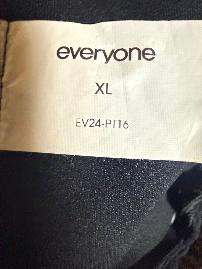 コ*シ様 everyone ナイロンジャージ　XL