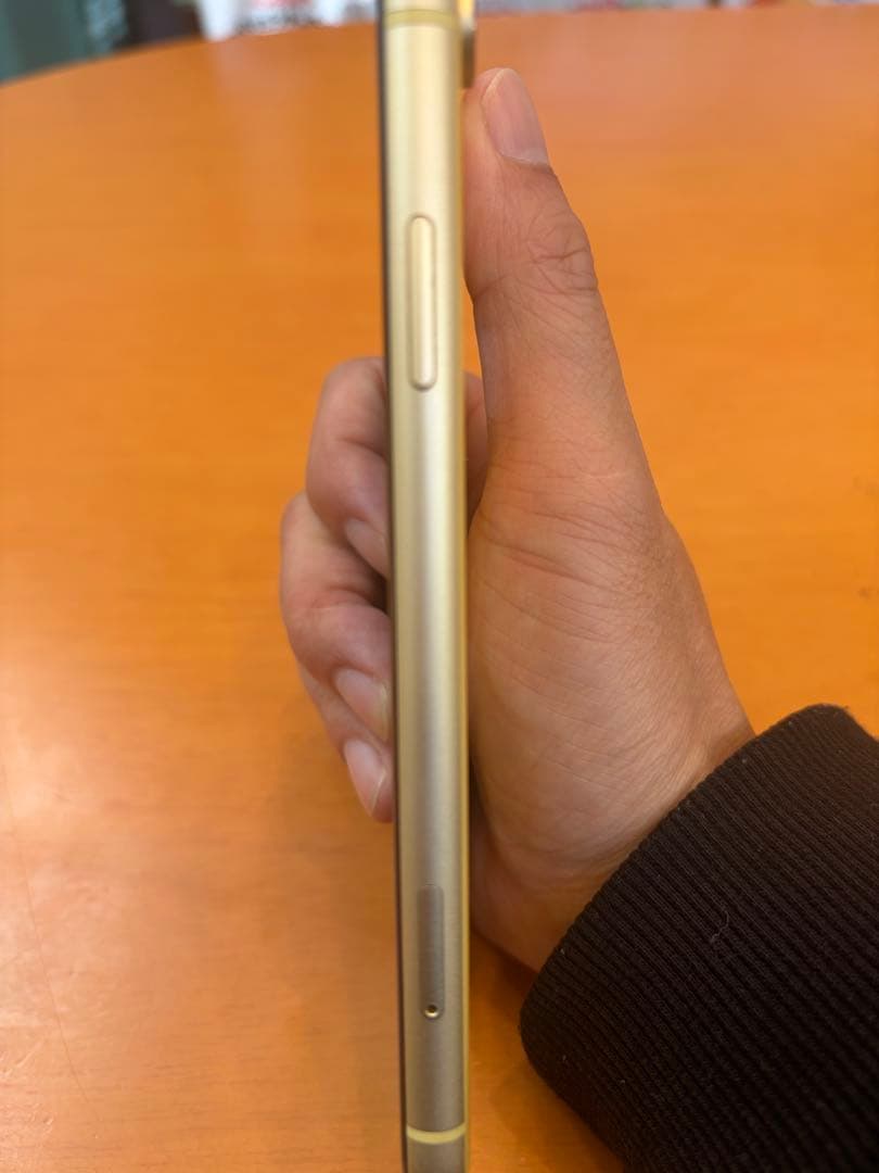 S*）様 iPhoneXRイエロー128GB