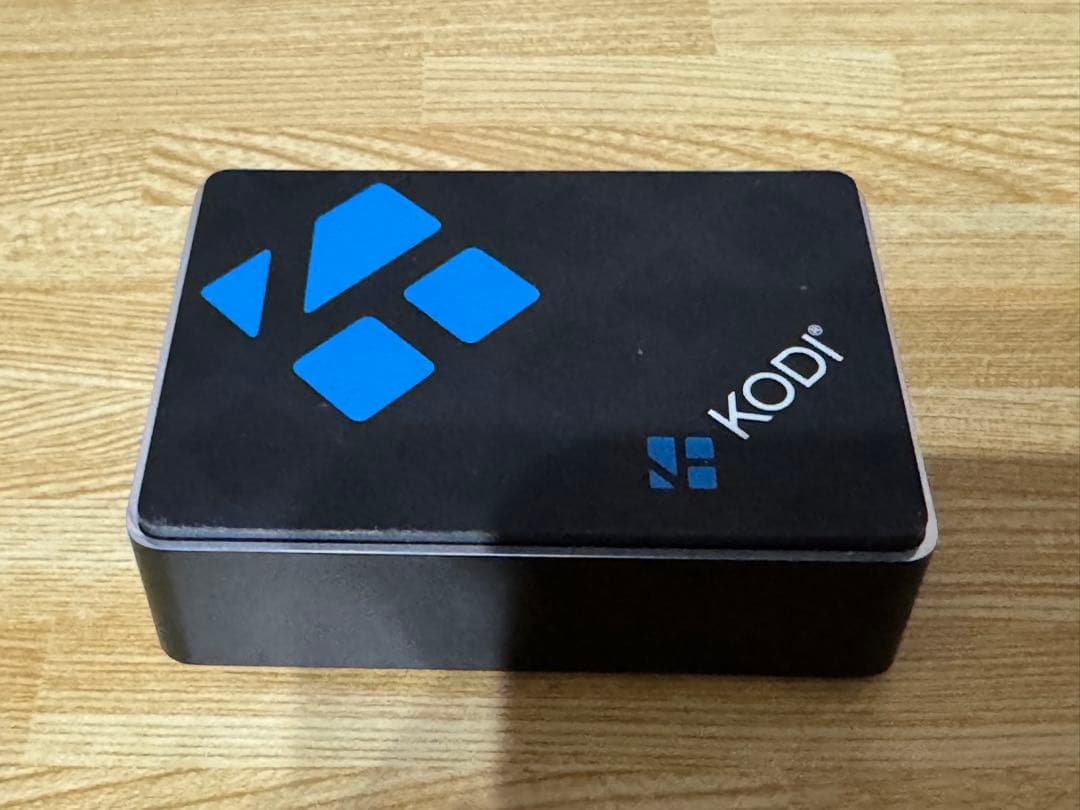 Raspberry Pi3 ModelB+ FLIRC KODIケース 電源付き