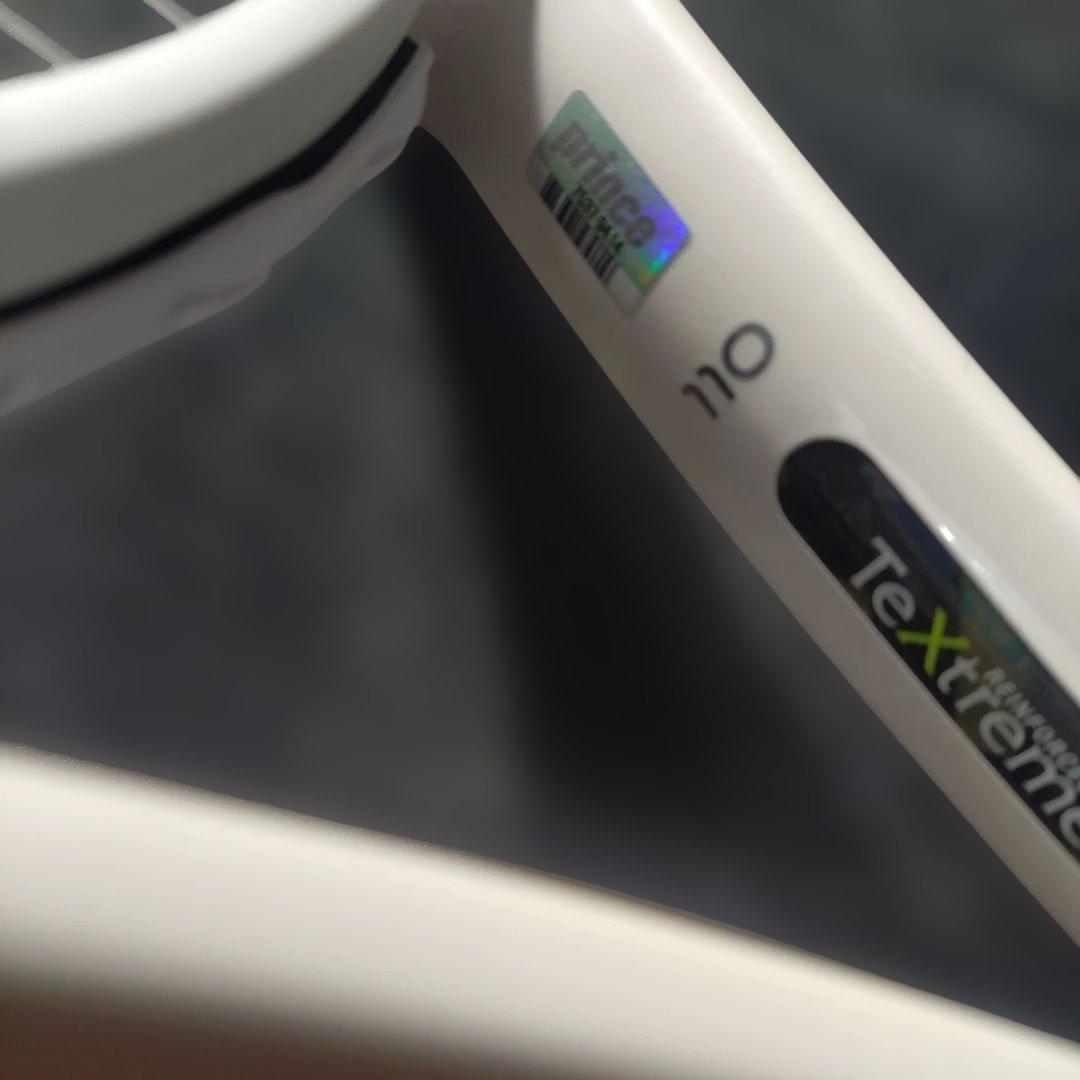 Prince テニスラケット EMBLEM