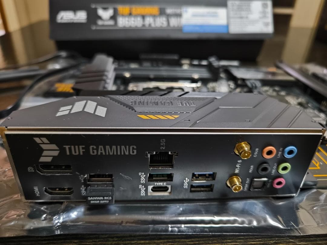 ASUS TUF Gaming B660-PLUS WIFI D4 マザー（中古