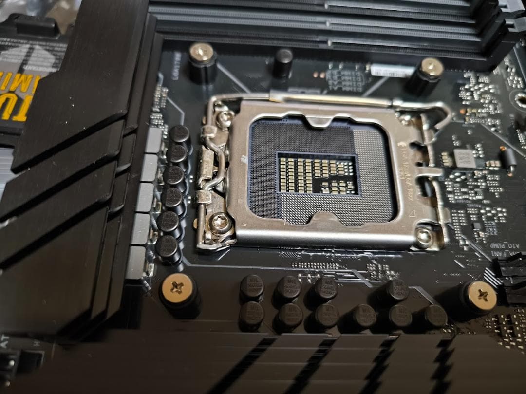 ASUS TUF Gaming B660-PLUS WIFI D4 マザー（中古