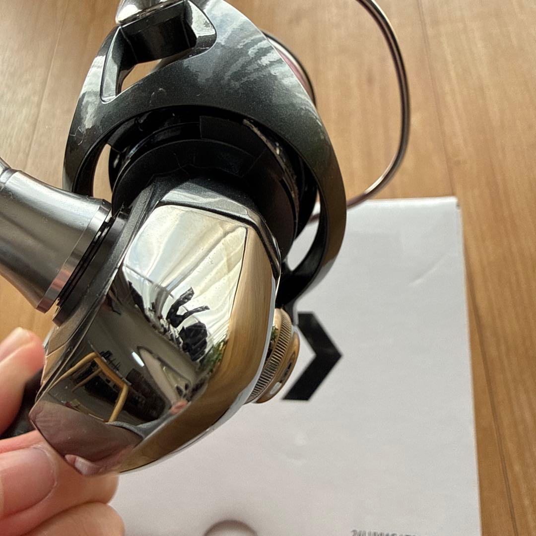 ダイワ LT2000S-P スピニングリール