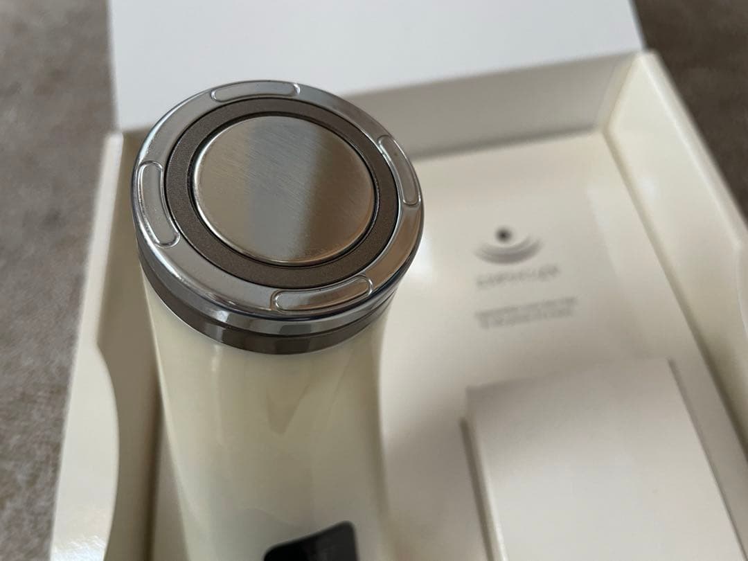 【値下げ】エステツイン LV 美顔器 専用ジェル付き エステ店取り扱い商品