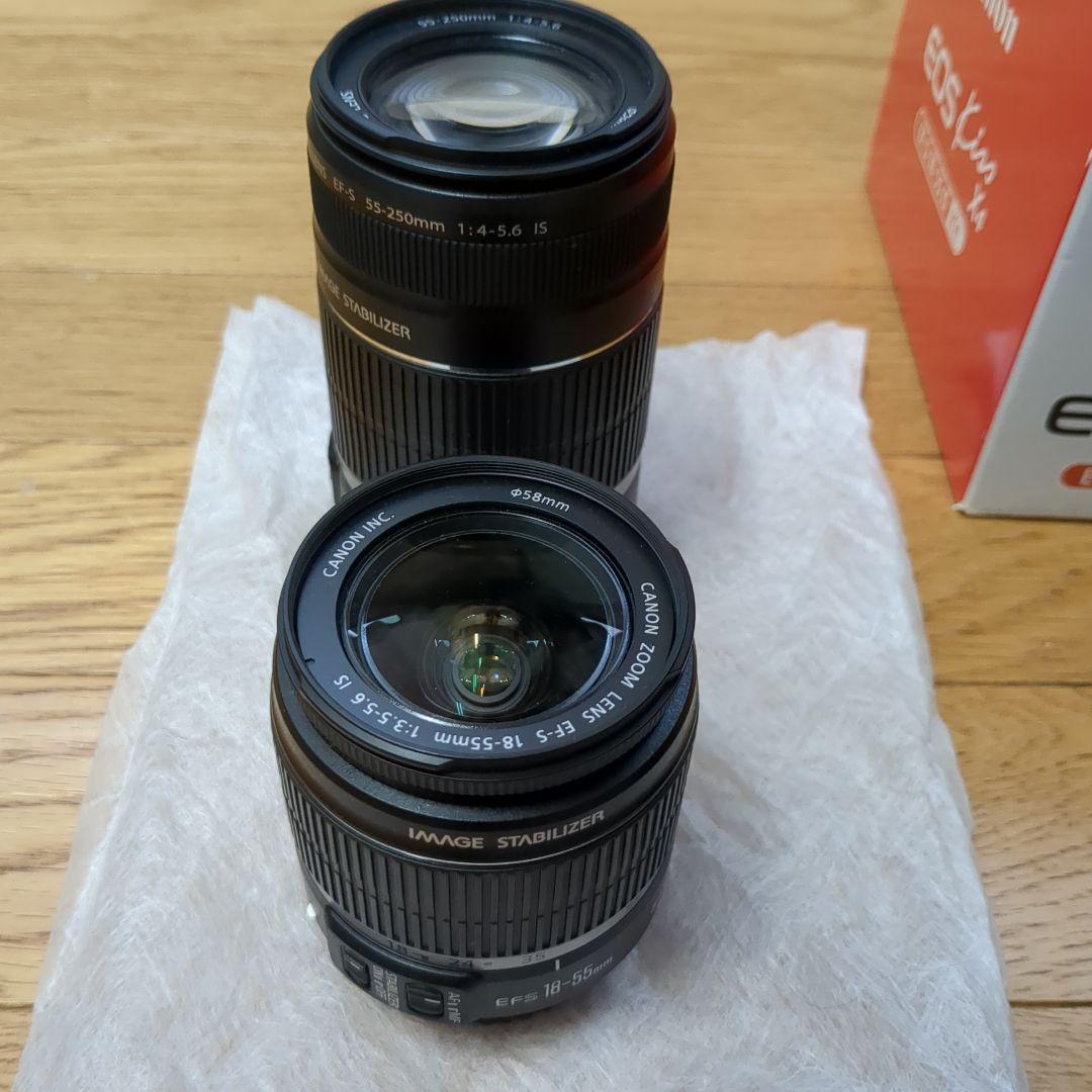 Canon EOS デジタル一眼レフカメラと望遠ズームレンズのセット