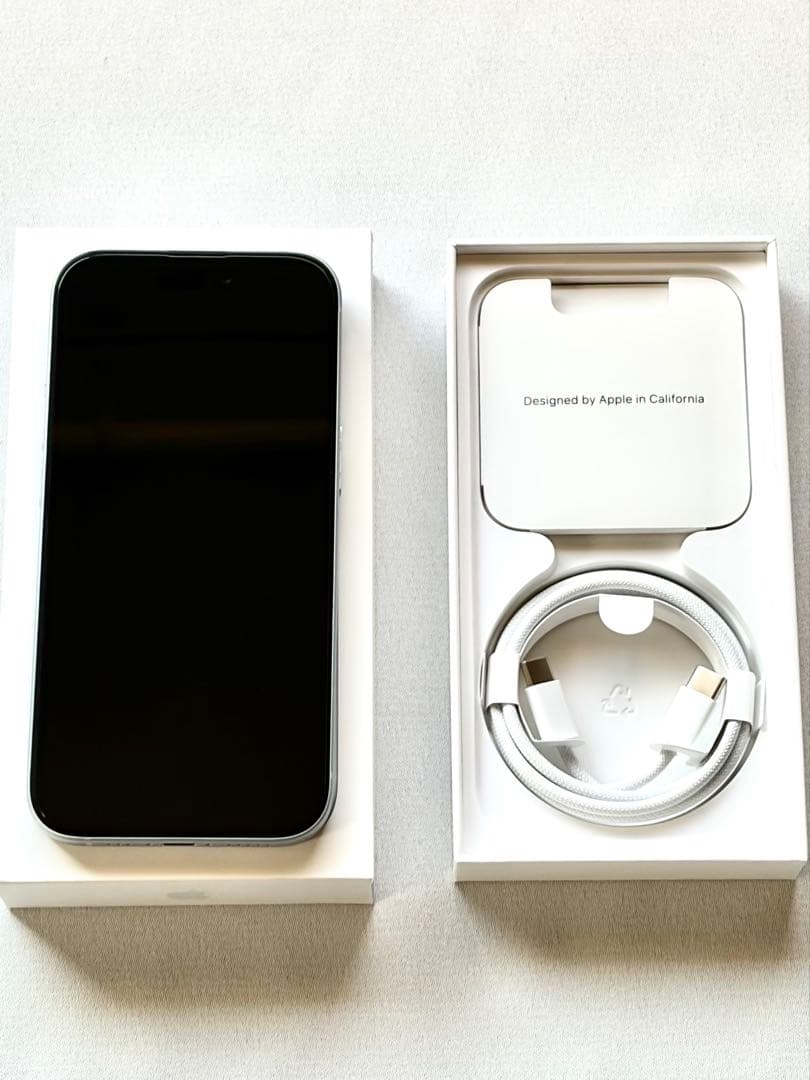 iPhone 15 256GB（ブルー）SIMフリー