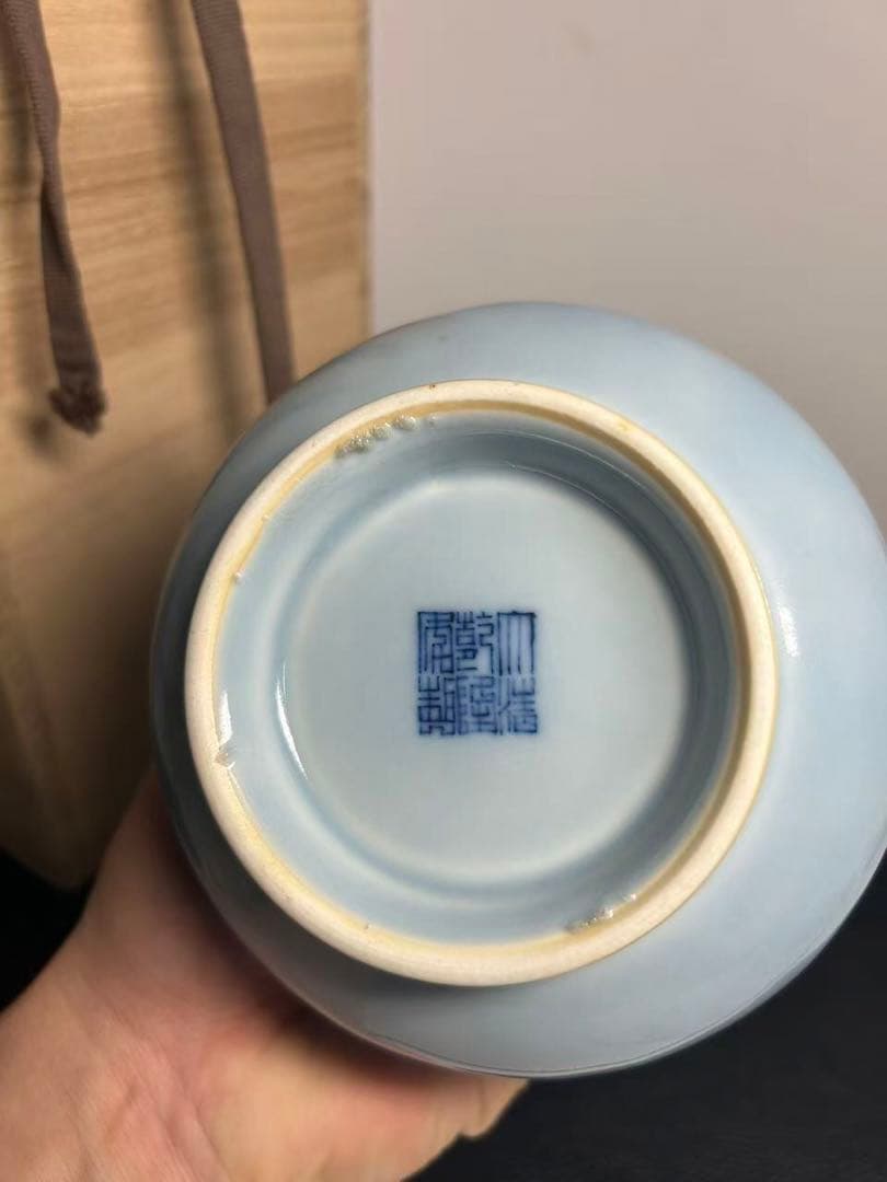 中国美術　大清乾隆年製銘　天青釉花瓶　 花器 時代物　ヒビ割れ有り　 唐物 花瓶