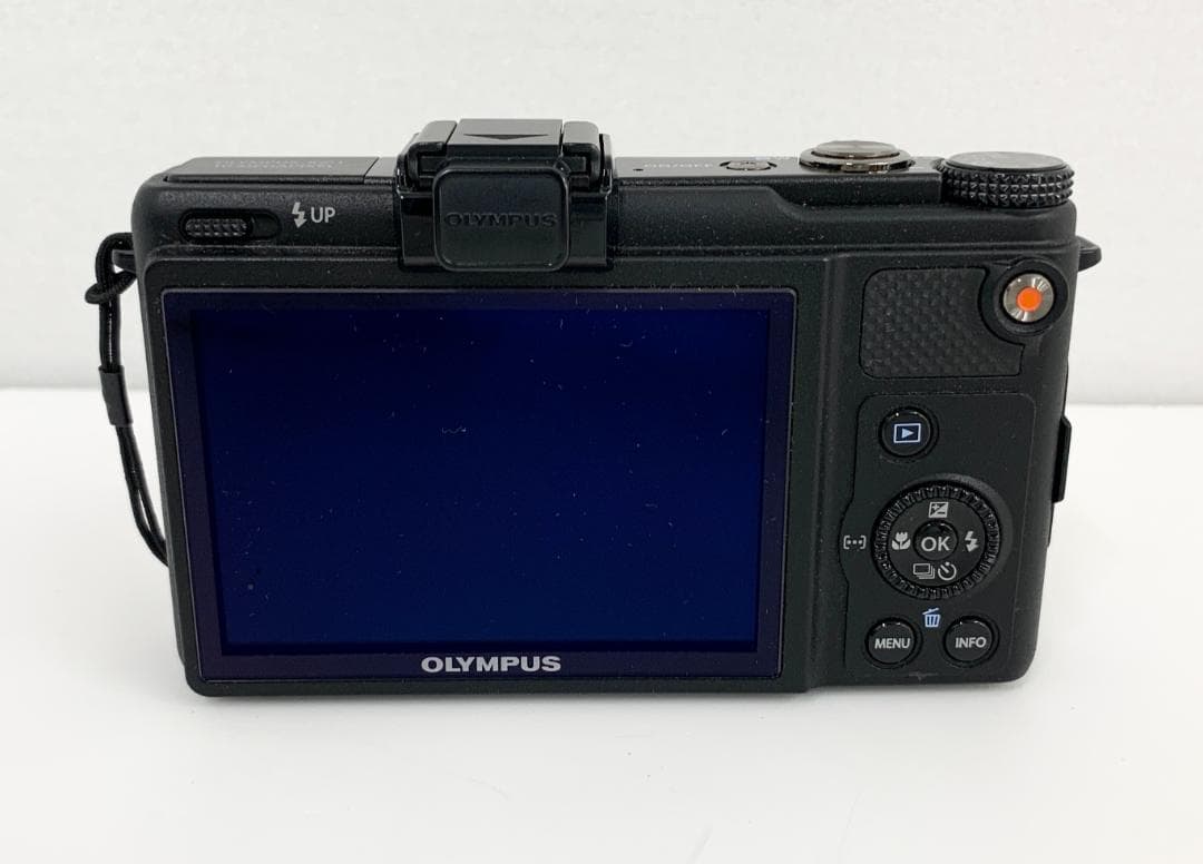 く*ん様 【M213】OLYMPUS F1.8 XZ-1 コンパクトデジタルカメ