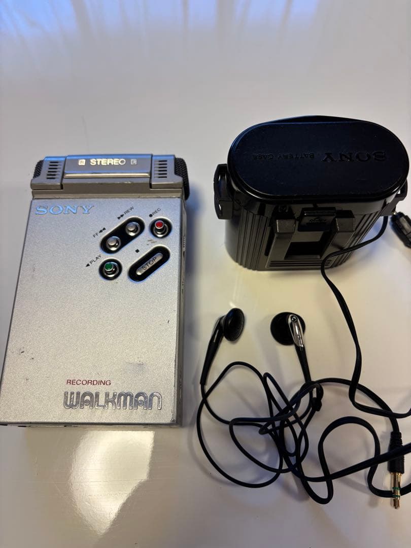 WALKMAN カセット.MDプレーヤー 4台セット ジャンク