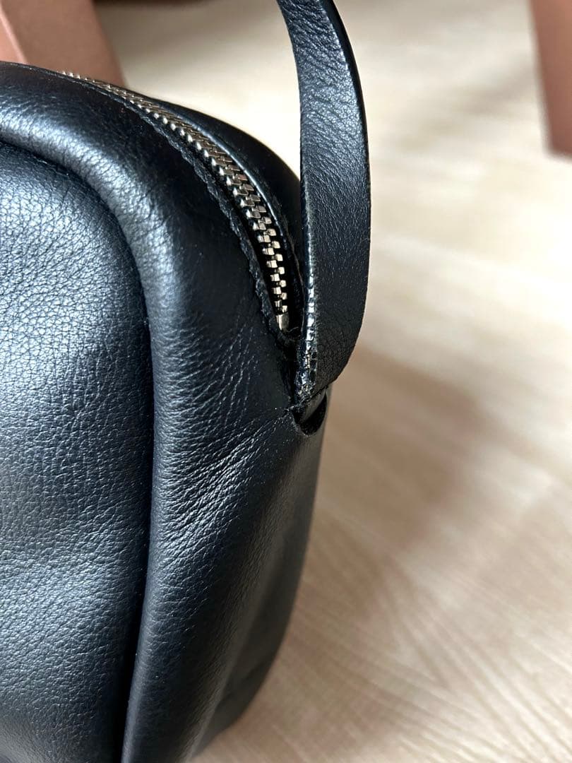 【値下げ】バレンシアガ　カメラバッグ　ショルダーバッグボディバッグ