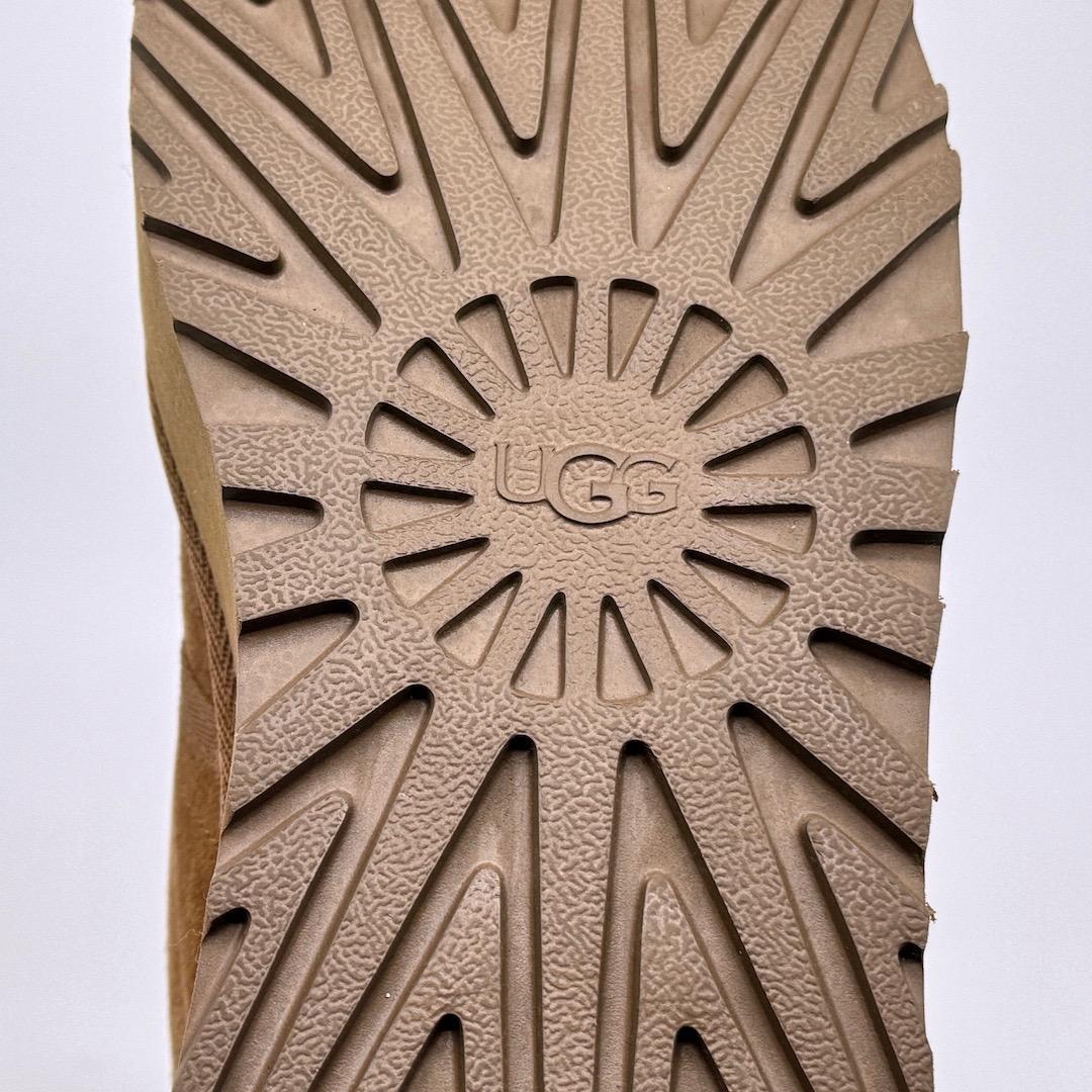 美品 UGG アグ W NEUMEL PLATFORM ブーツ 24cm