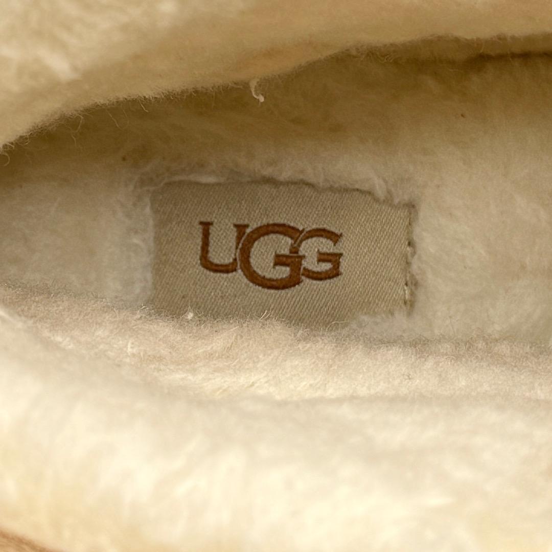 美品 UGG アグ W NEUMEL PLATFORM ブーツ 24cm