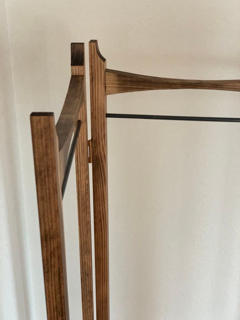 【無垢ひのき材】木とアイアンのスタイルハンガーラック　ミッドセンチュリー風