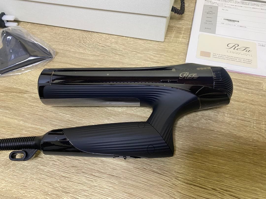 ✨ ReFa BEAUTECHドライヤー スマートW おまけ付き