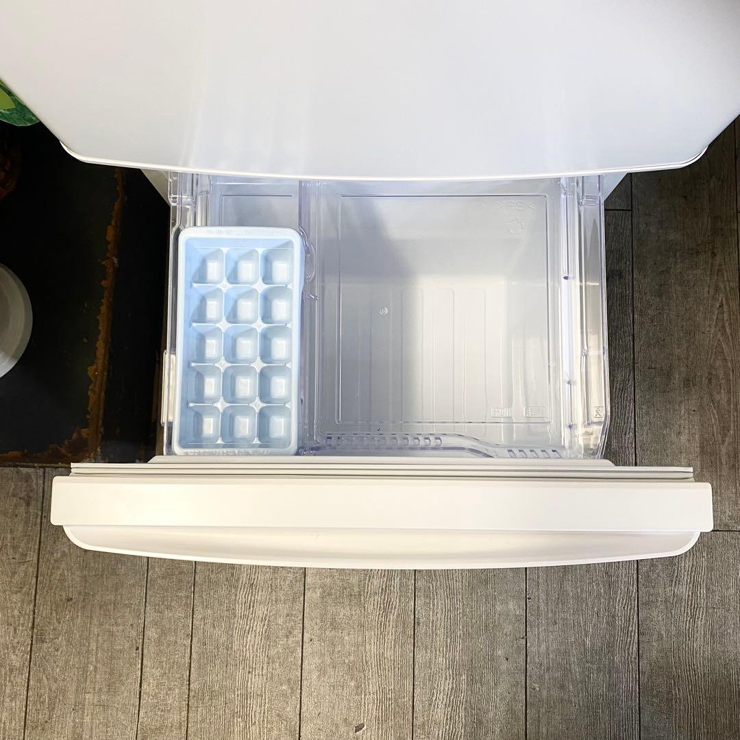 一人暮らし自炊派さんにも使いやすくておすすめ！シンプルがオシャレ♪冷蔵庫146L