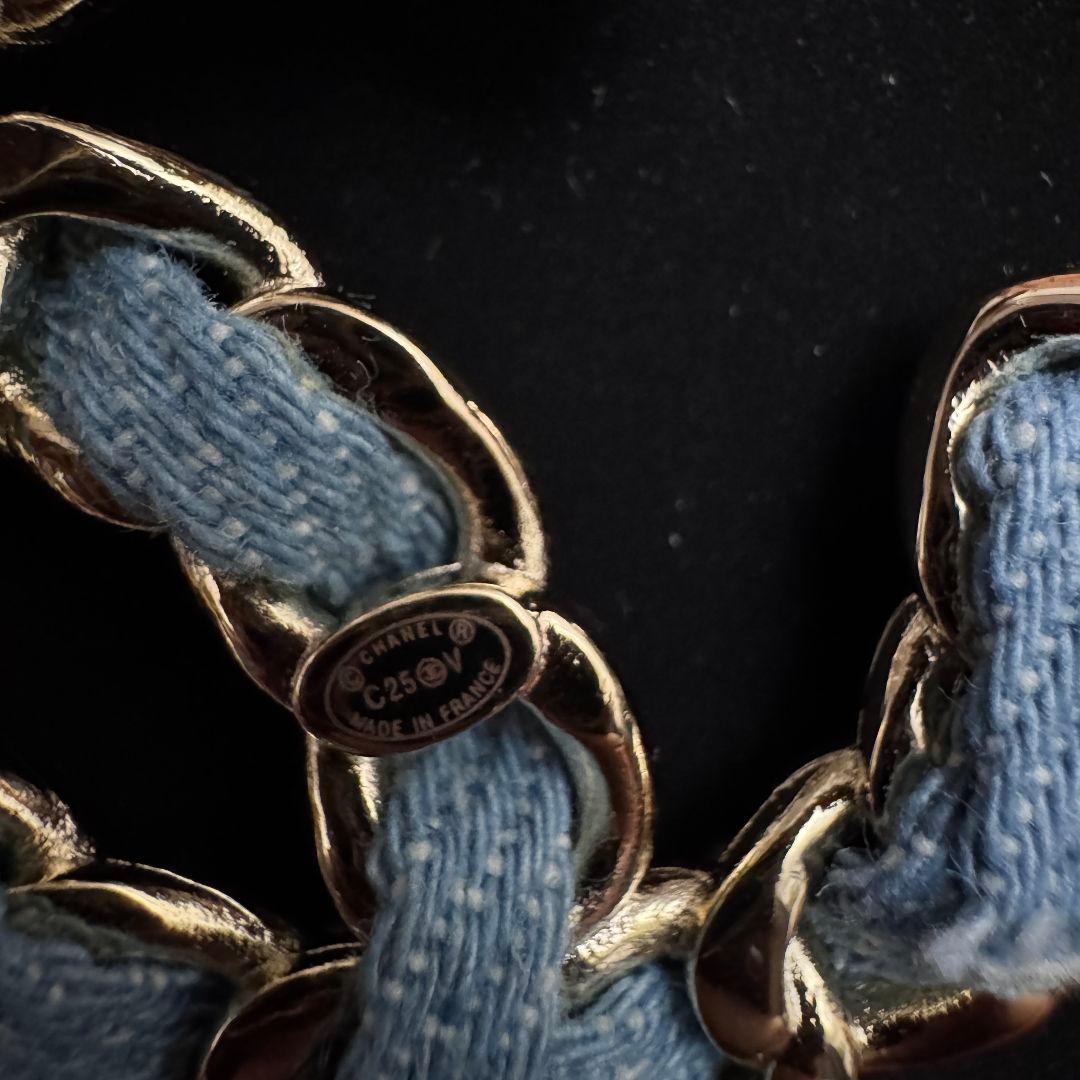 コーデのポイントに☆ CCロゴ ブローチ