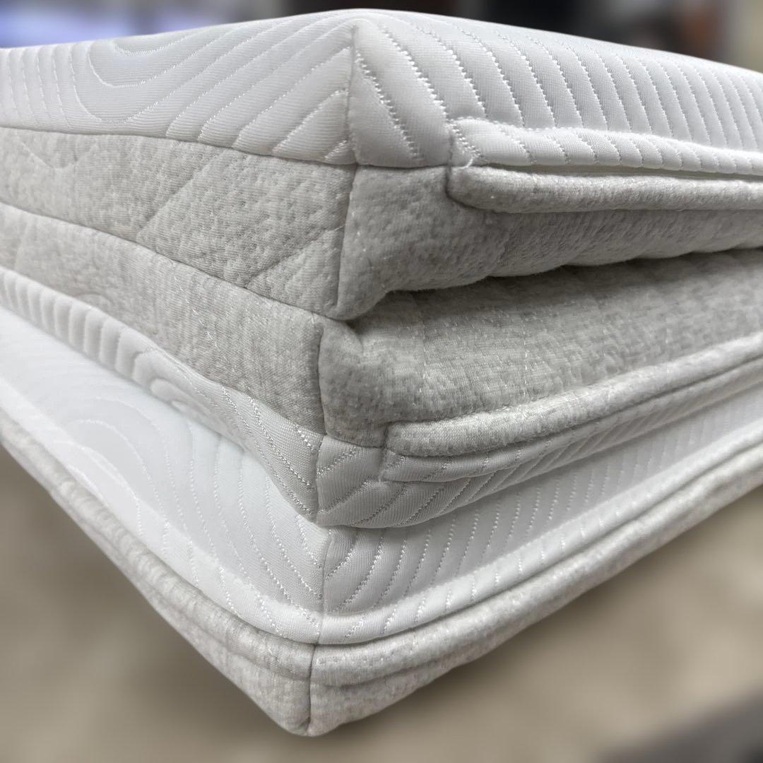 ✨快適快眠✨OASIS シングル 布団 三つ折り コアラ(R) ✨小さなシミあり