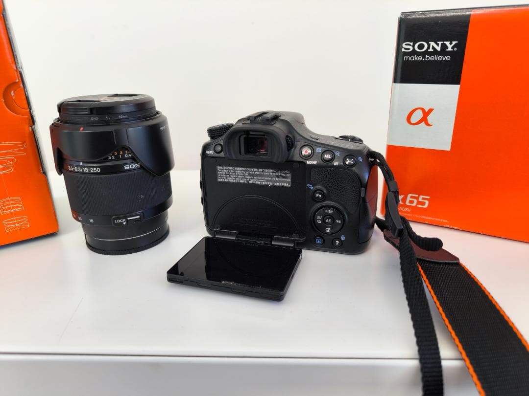 ソニー　α６５カメラセット（18－250㎜レンズ付き）