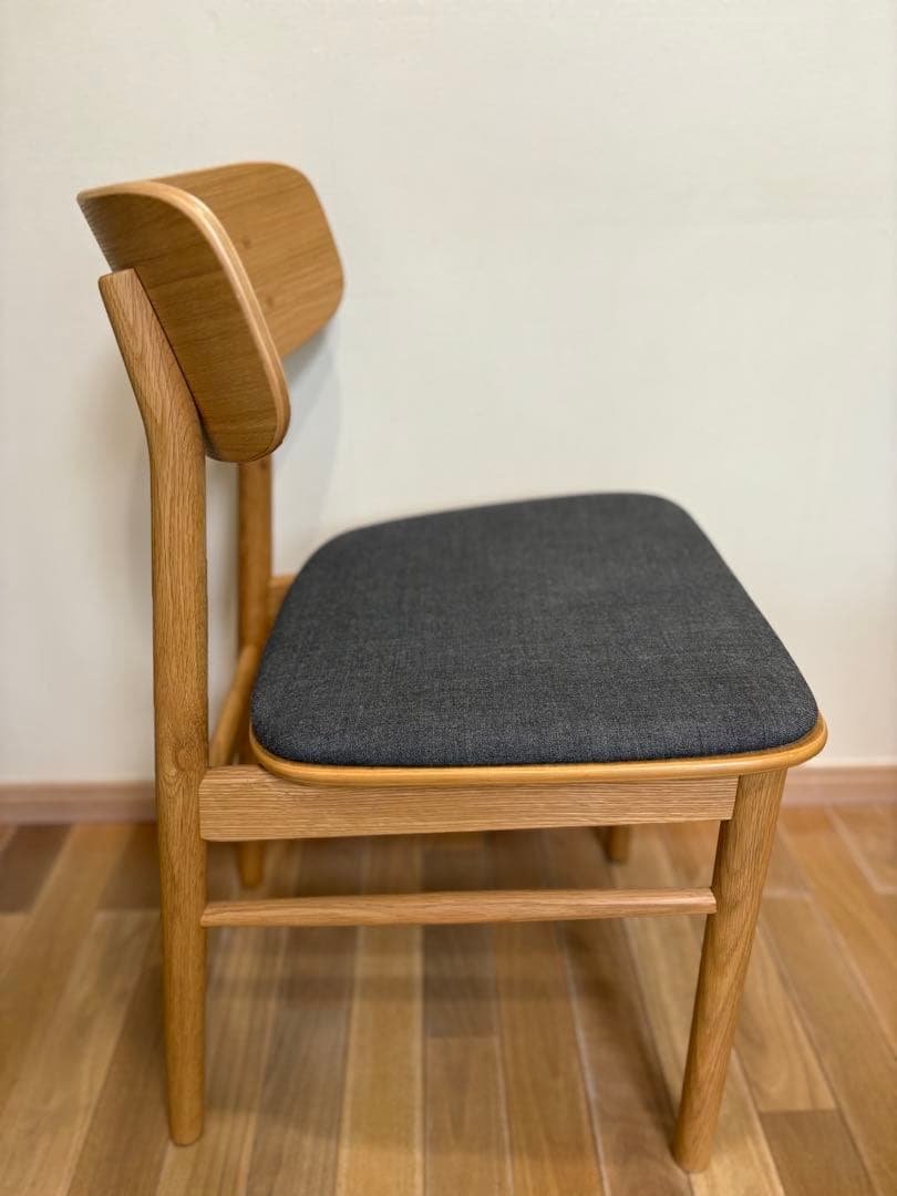 無印良品　ラウンドチェア　布座　オーク　　使用期間８ヶ月　美品　①