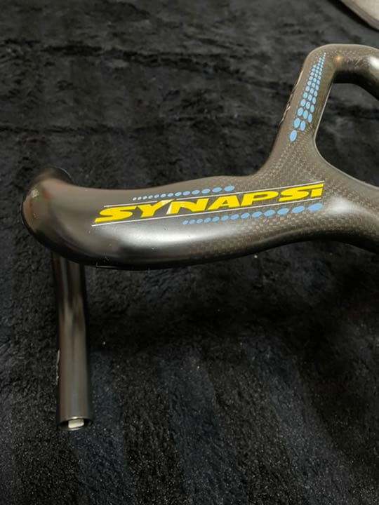 ○希少　デダCarbonシナプシ