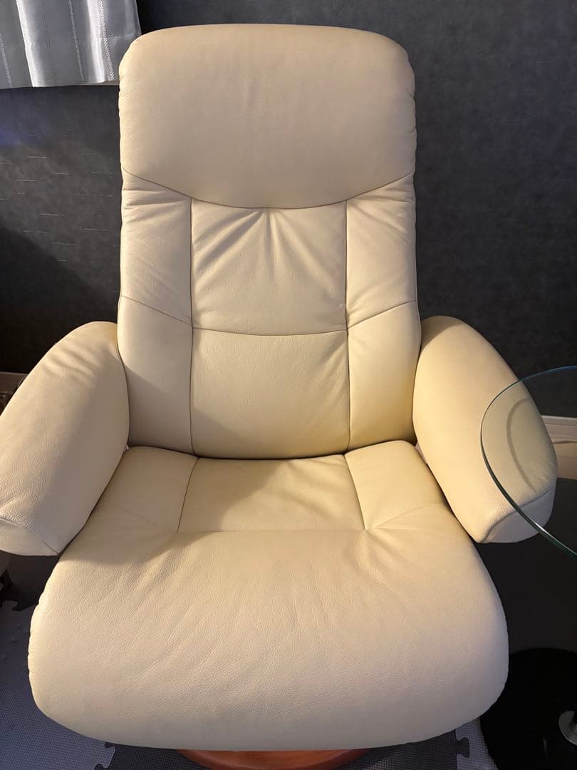 イエリアーダ　高級本革　リクライニングチェア　美品　送料込