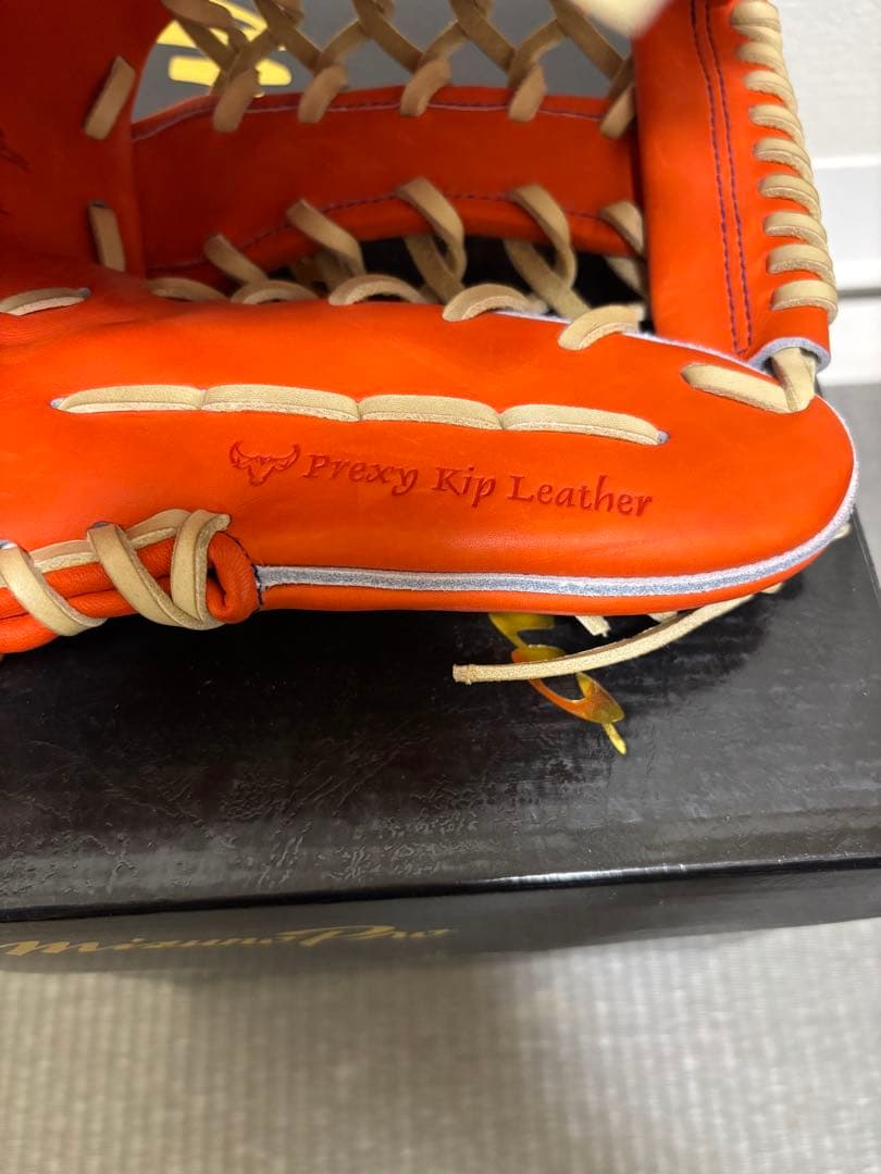 LJ　MizunoPro 硬式オーダーグラブ　左投げ