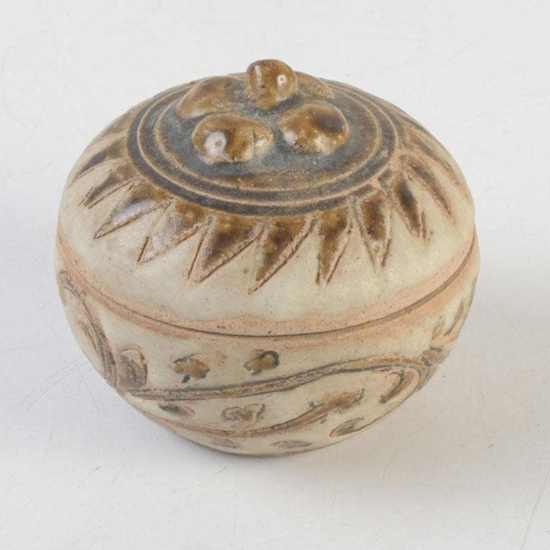 タイ古陶磁　スンコロク　宋胡禄　唐草文　盒子　香合　仕覆付　V　9902