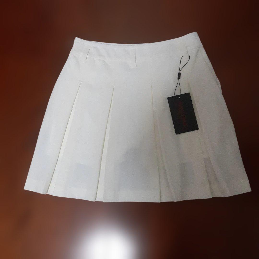新品　ブリーフィング　レディースゴル　オフホワイト 　プリーツスカートM