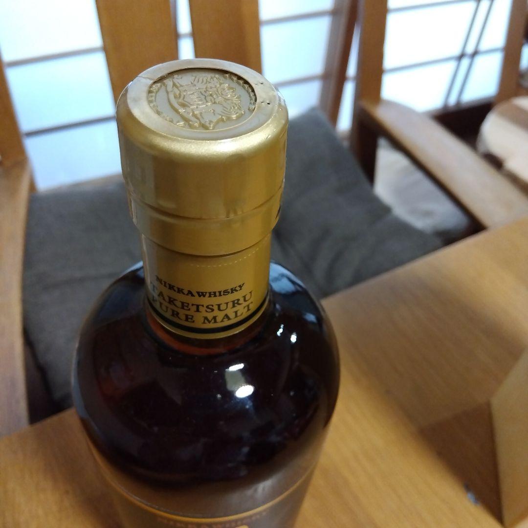 竹鶴黒ラベル　 Pure Malt 　箱入り 700ｍｌ入り　43%