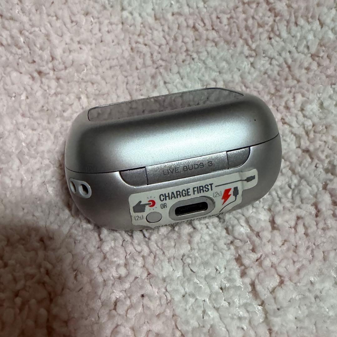 美品 ✳︎ JBL LIVE BUDS3 ワイヤレスイヤホン タッチスクリーン