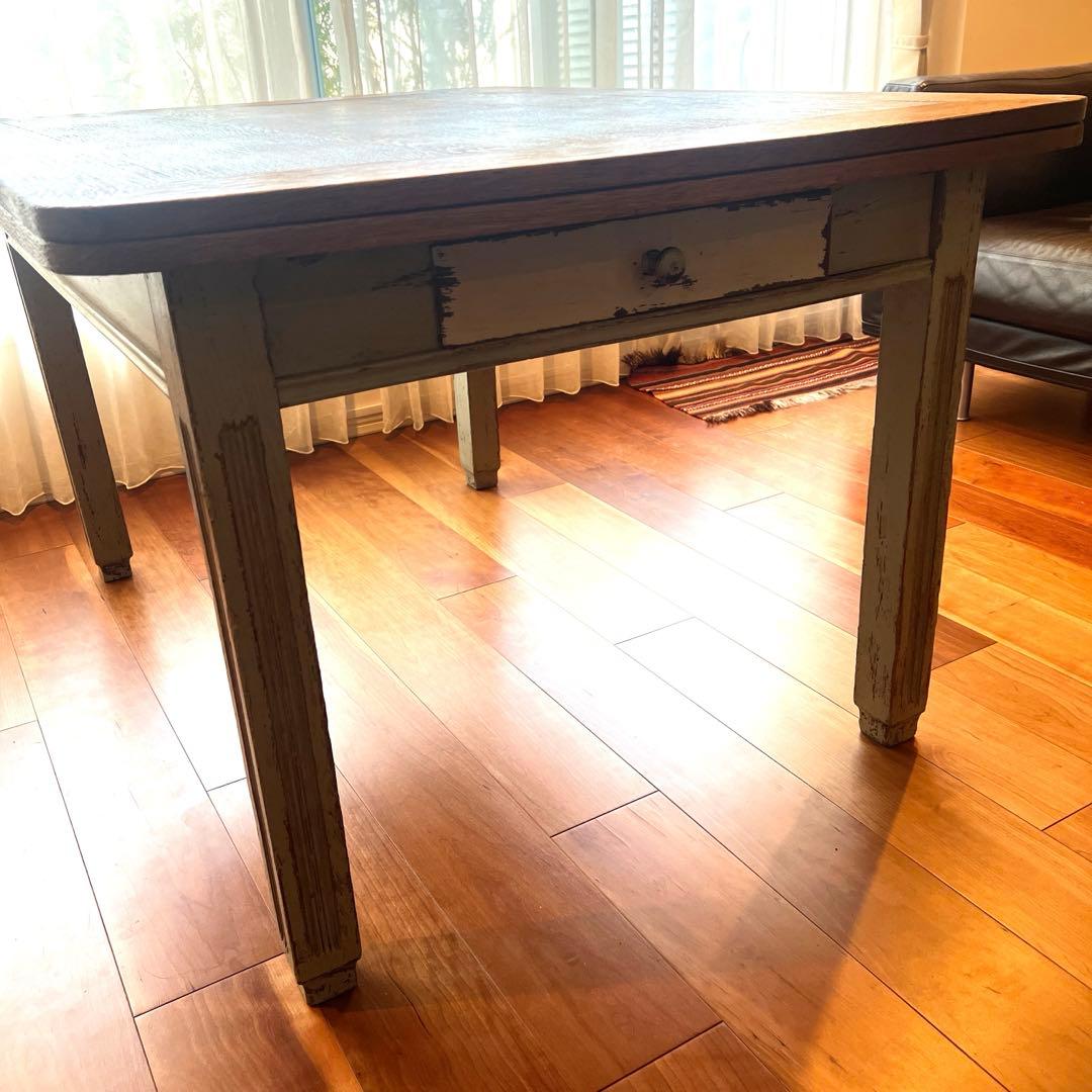 フランスアンティーク　ダイニングテーブル