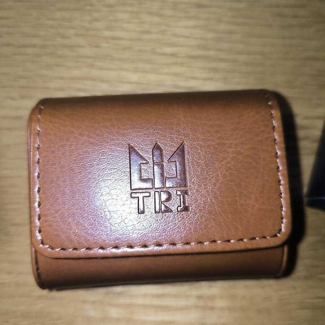 TRI I3 Pro 有線イヤホン レザーケース付き