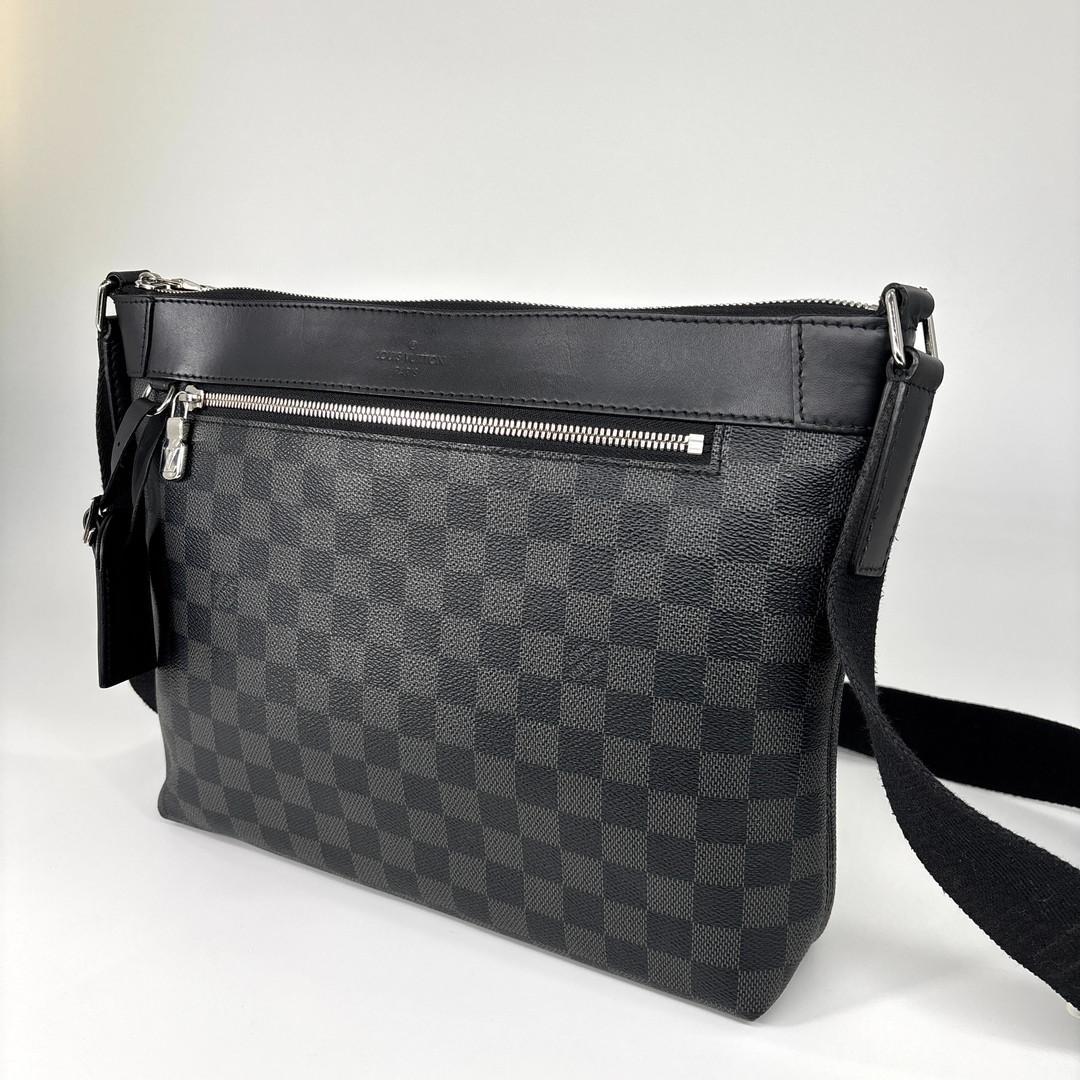 超極美品 ルイヴィトン ダミエグラフィット ショルダーバッグ ミックPM メンズ