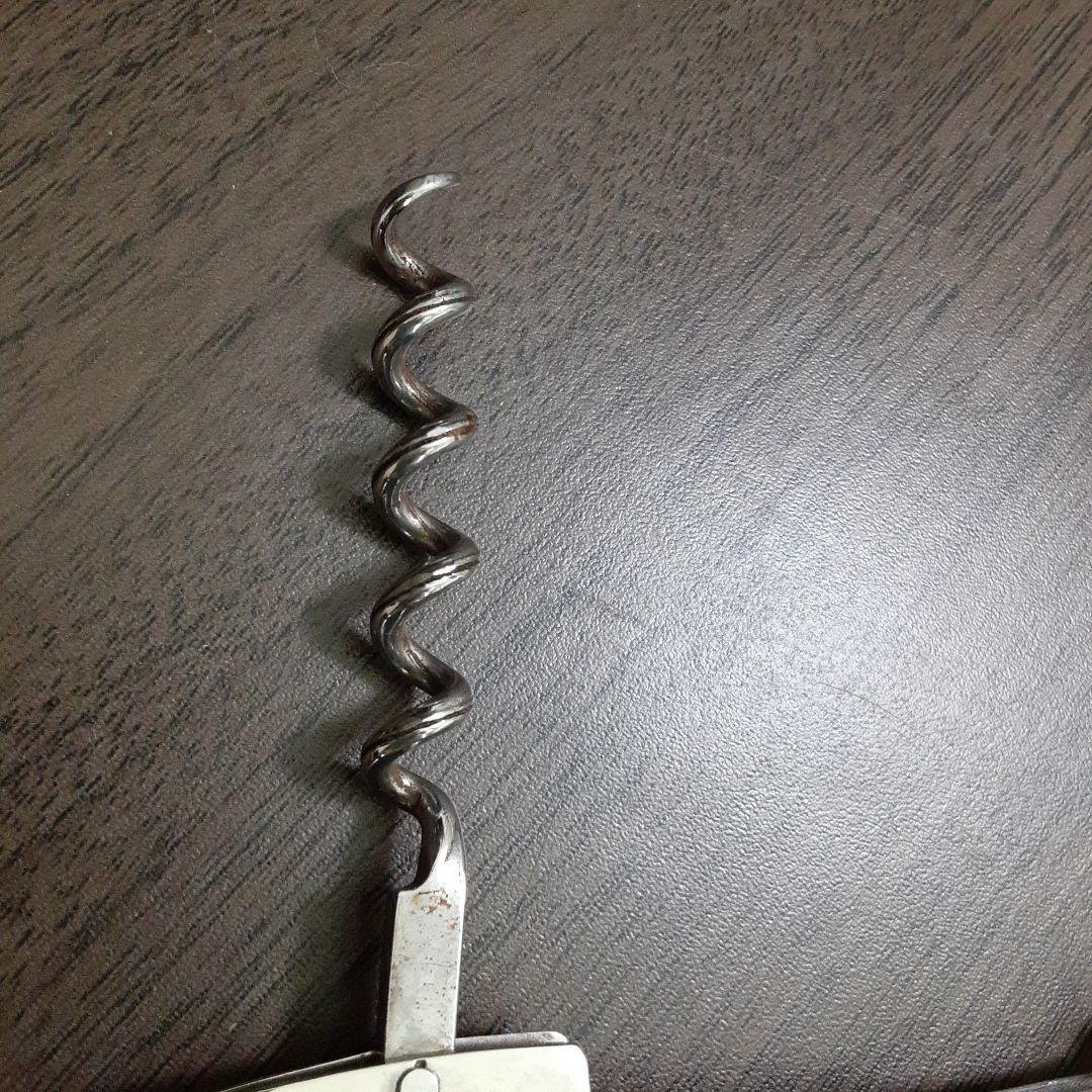 ラギオールクラシックワインオープナー 栓抜き付き