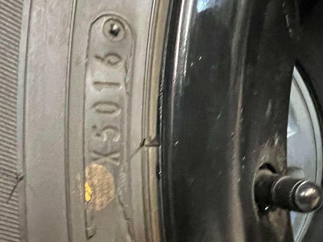 ランドクルーザー200 純正ホイール　スタッドレス18インチ ランクル100