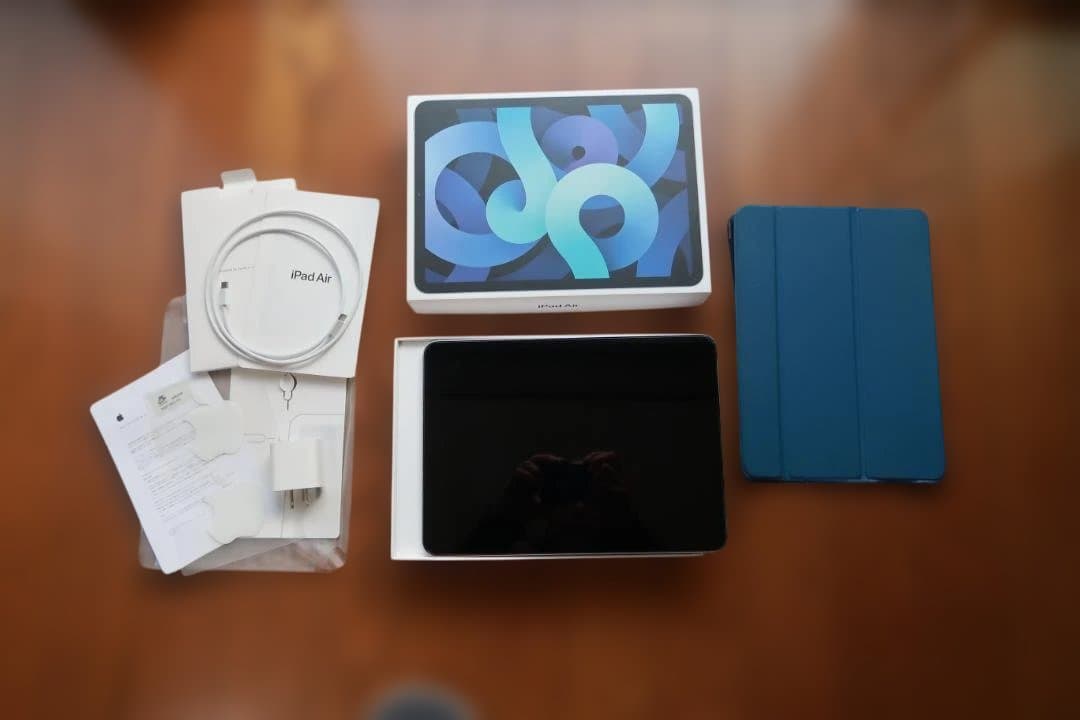 Apple iPad Air Cellular 第4世代 + ケース付き