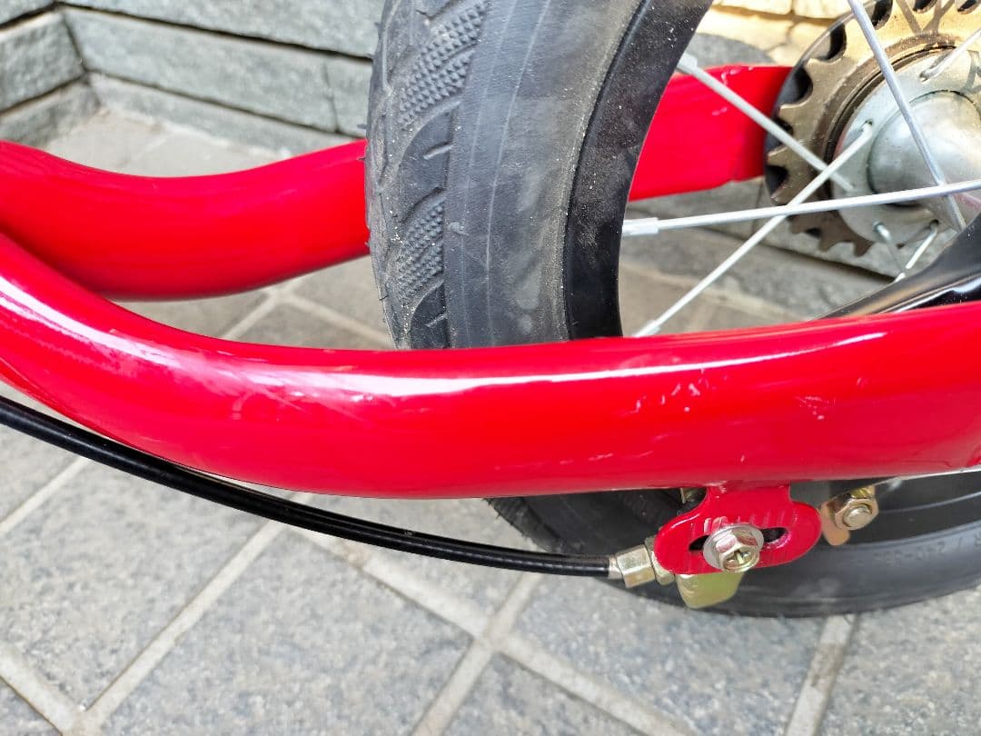 へんしんバイク2 赤 （新品未使用のペダル後付け専用工具付き）