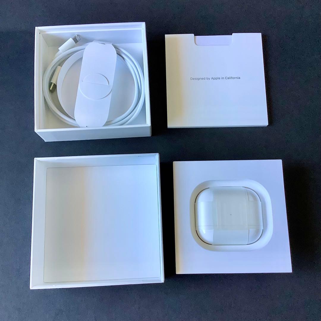 Apple AirPods（第3世代）Lightningケース付き