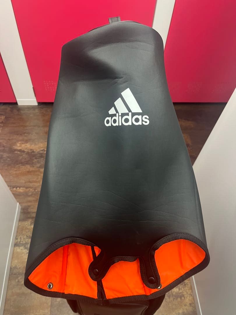 アディダスゴルフ　キャディバッグ