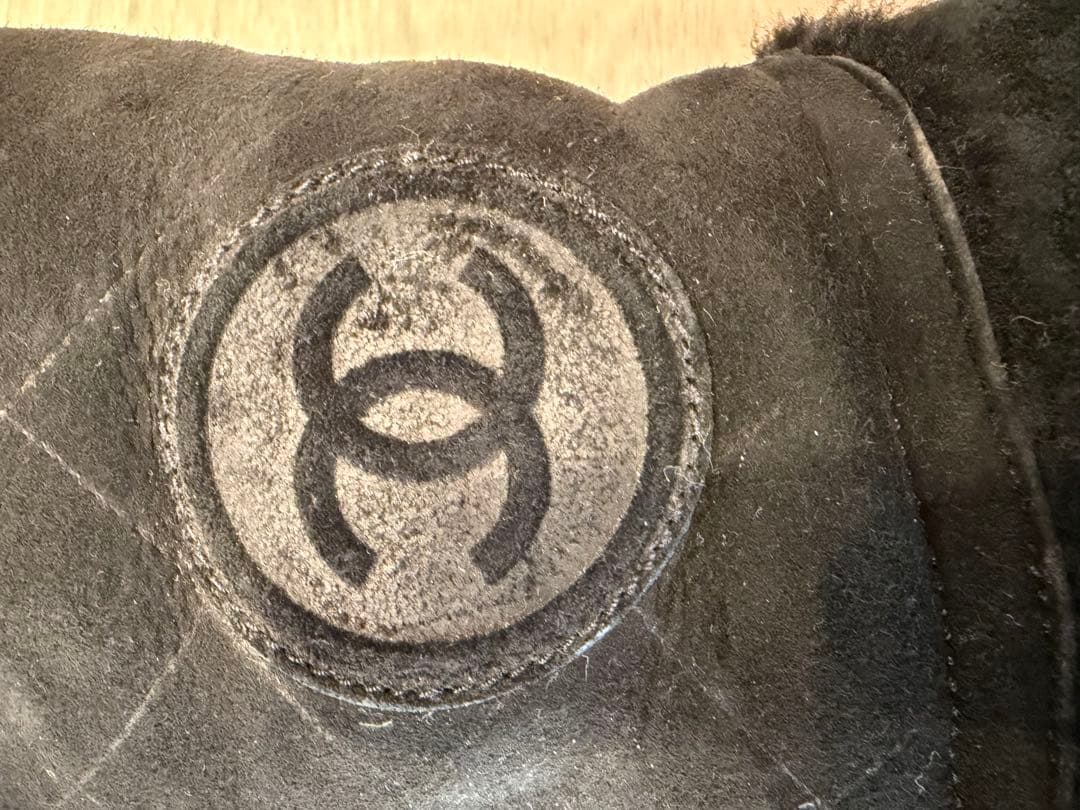 お専用になります✨シャネル 黒 キルティング ムートンブーツ39サイズ