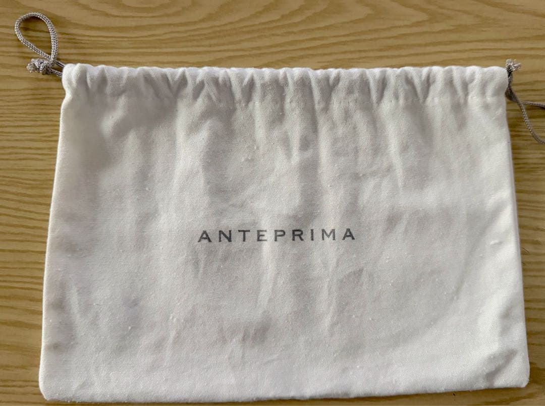 バッグ ANTEPRIMA