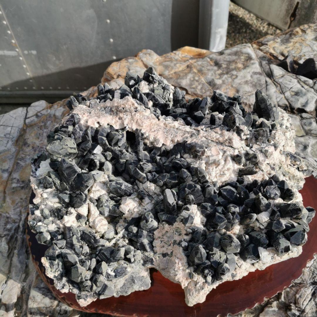 特大　モリオンクラスター　黒水晶　水晶　クリスタル　鑑賞石　石　置物