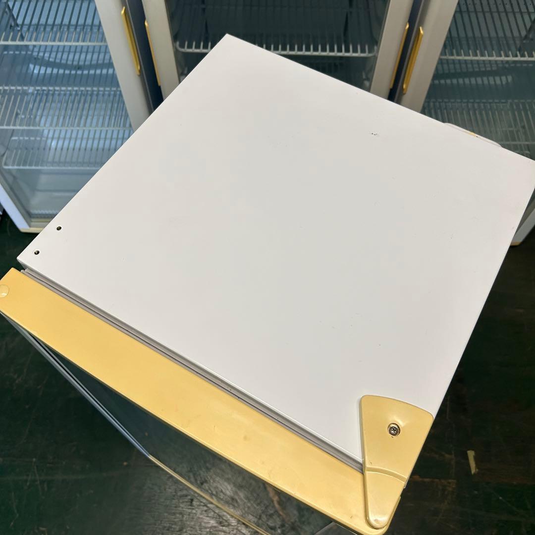 111 業務用 冷蔵ショーケース オフィスコンビニ XW-105 左右開き 小型