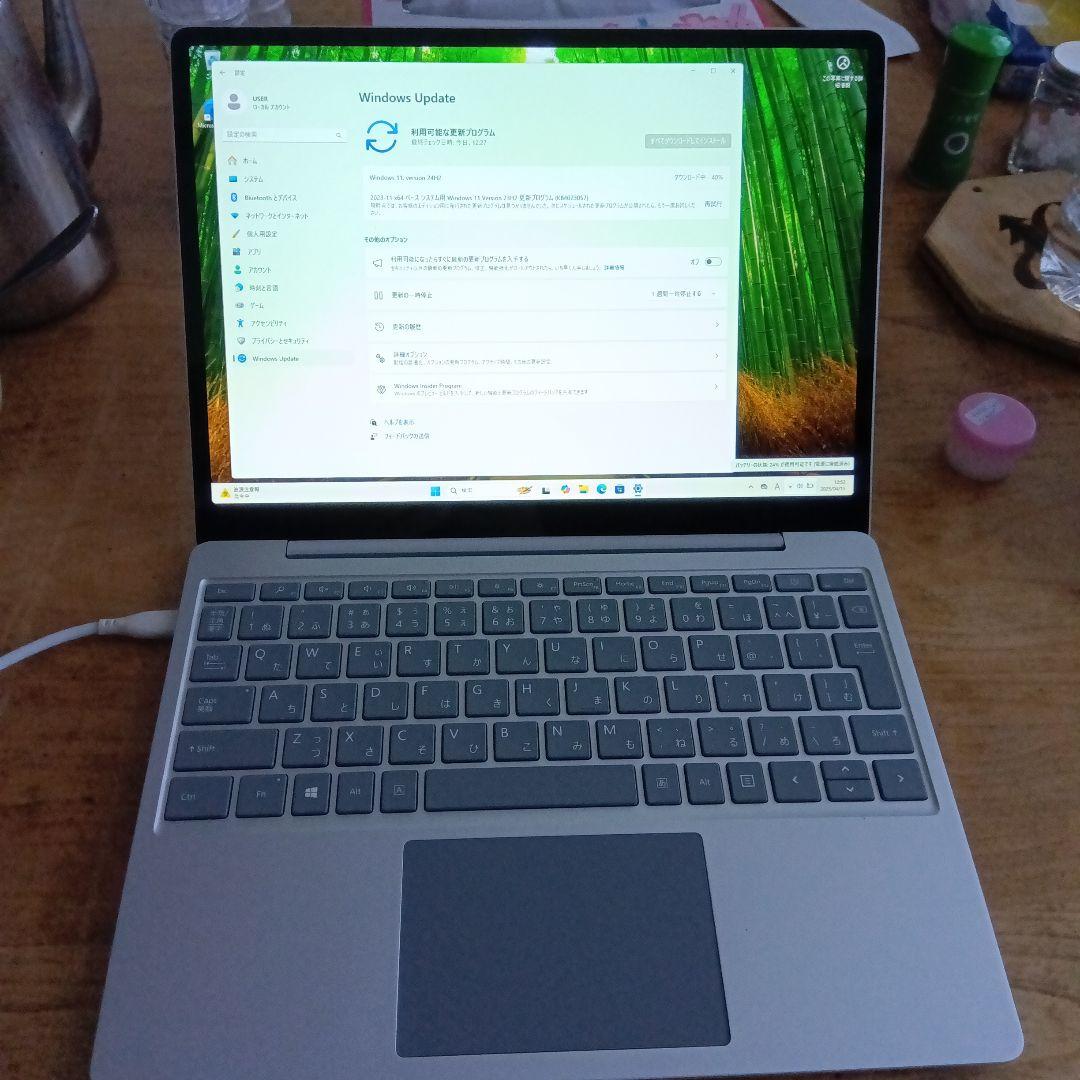 Surface Laptop Go i5／8／128／プラチナ Office